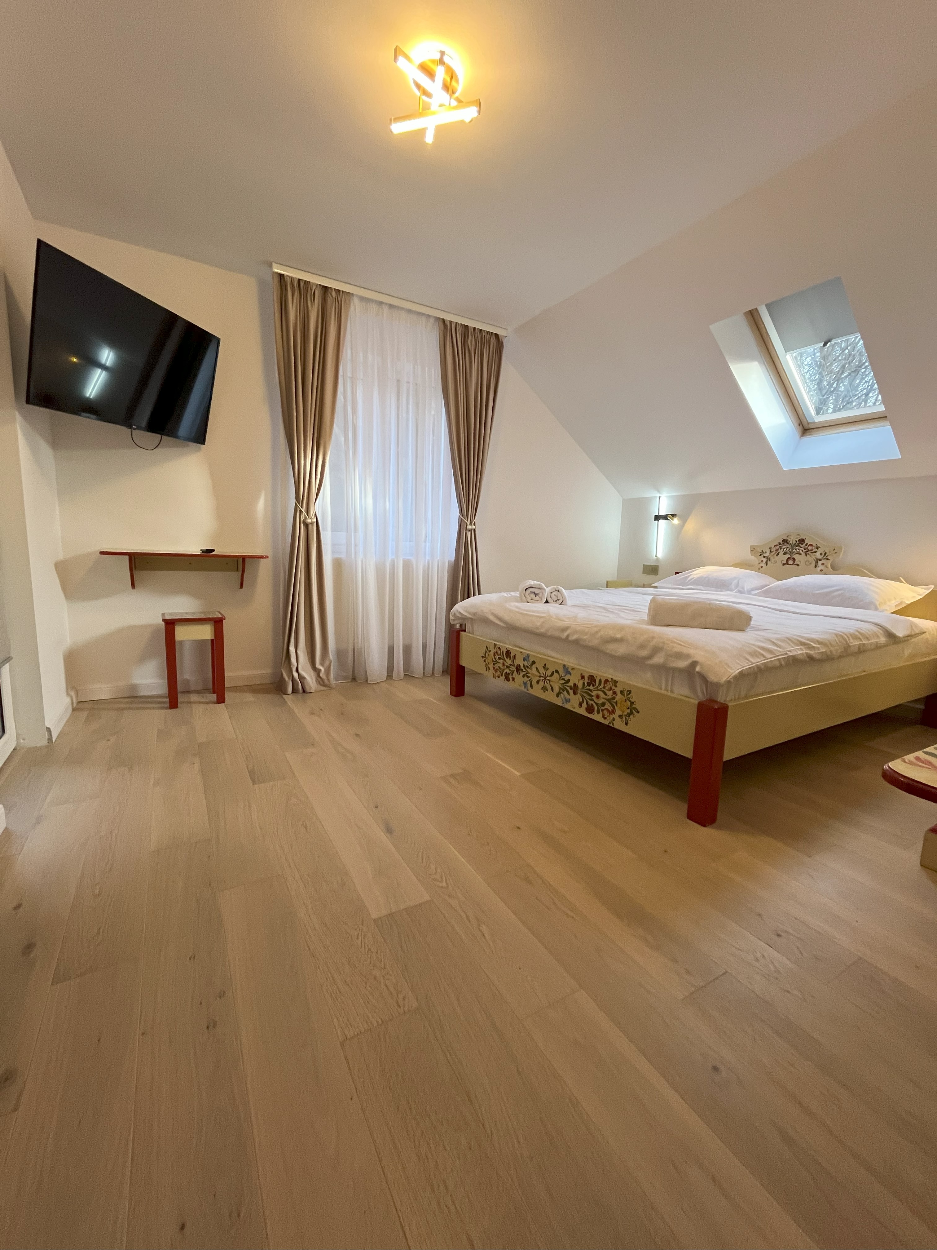 Room 102